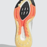 Las Mejores Zapatillas para Caminar para Pies Anchos: Máxima Comodidad, Estabilidad y Espacio para Cada Paso