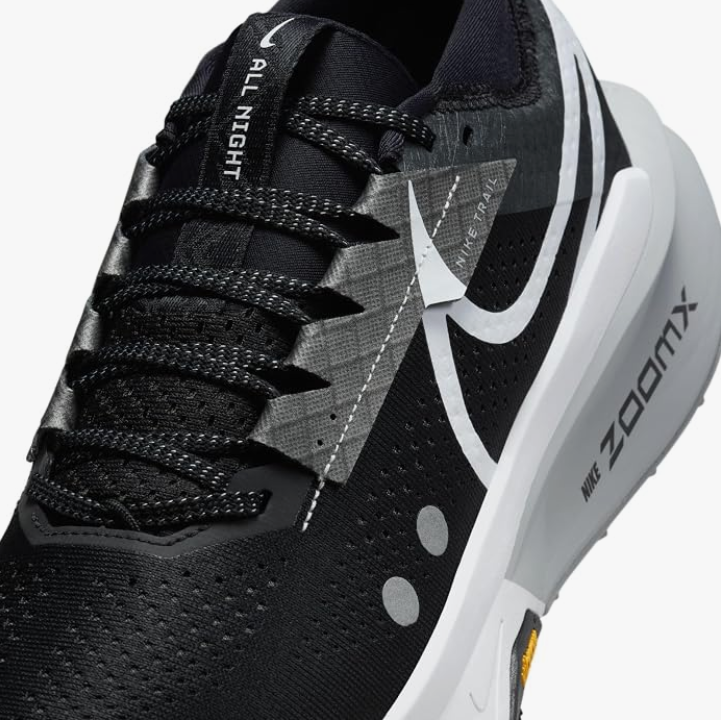 Nike Zegama 2 opiniones: análisis completo tras mirar más allá del hype